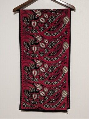 Vintage Ginnie Johansen Black Red Abstract Wide Rectangle Scarf 14.5 X 58 In